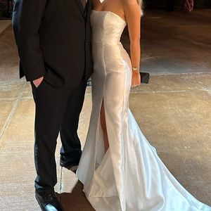 Sherri hill white gown